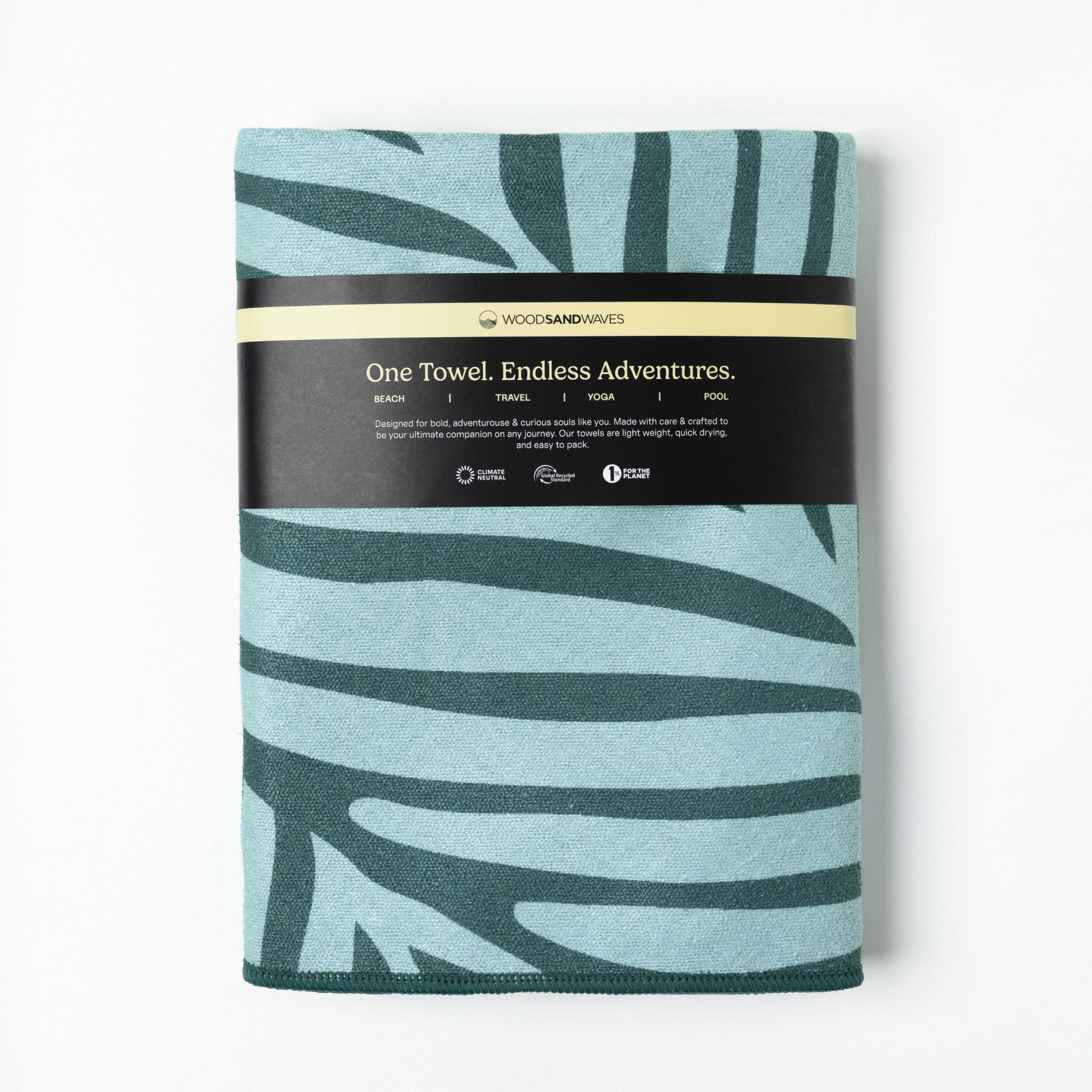Green Garden - Sandabweisendes Strandtuch mit Geheimfach - WOODSANDWAVES