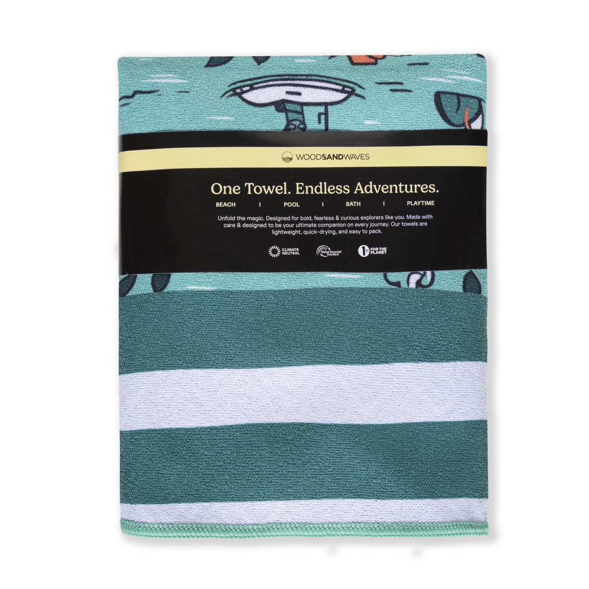 Ship Ahoy - Strandtuch für Kinder - schadstofffrei, schnelltrocknend  & sanft zur Haut (140cm x 70cm) - WOODSANDWAVES