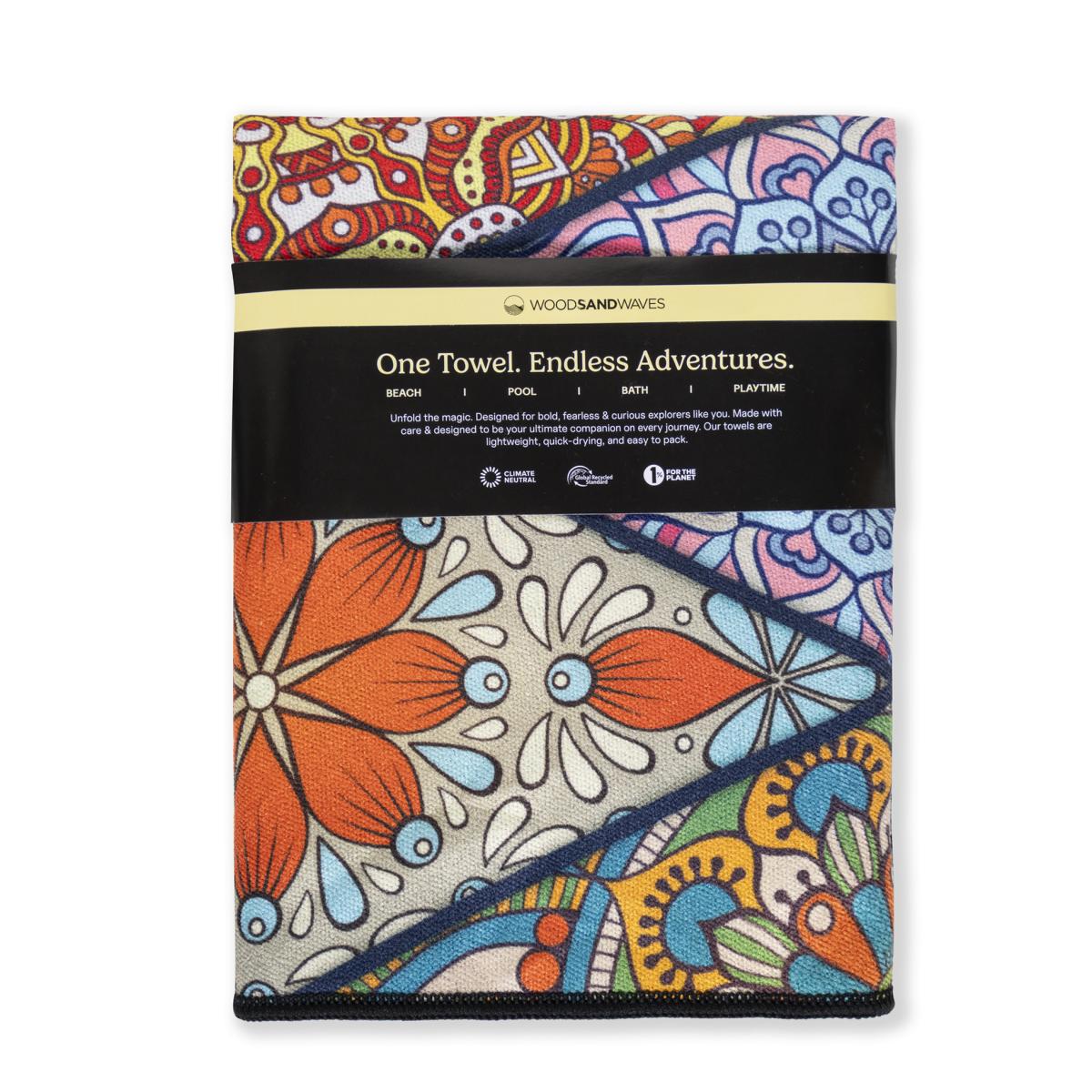 Mosaics  - Strandtuch für Kinder - schadstofffrei, schnelltrocknend  & sanft zur Haut (140cm x 70cm) - WOODSANDWAVES