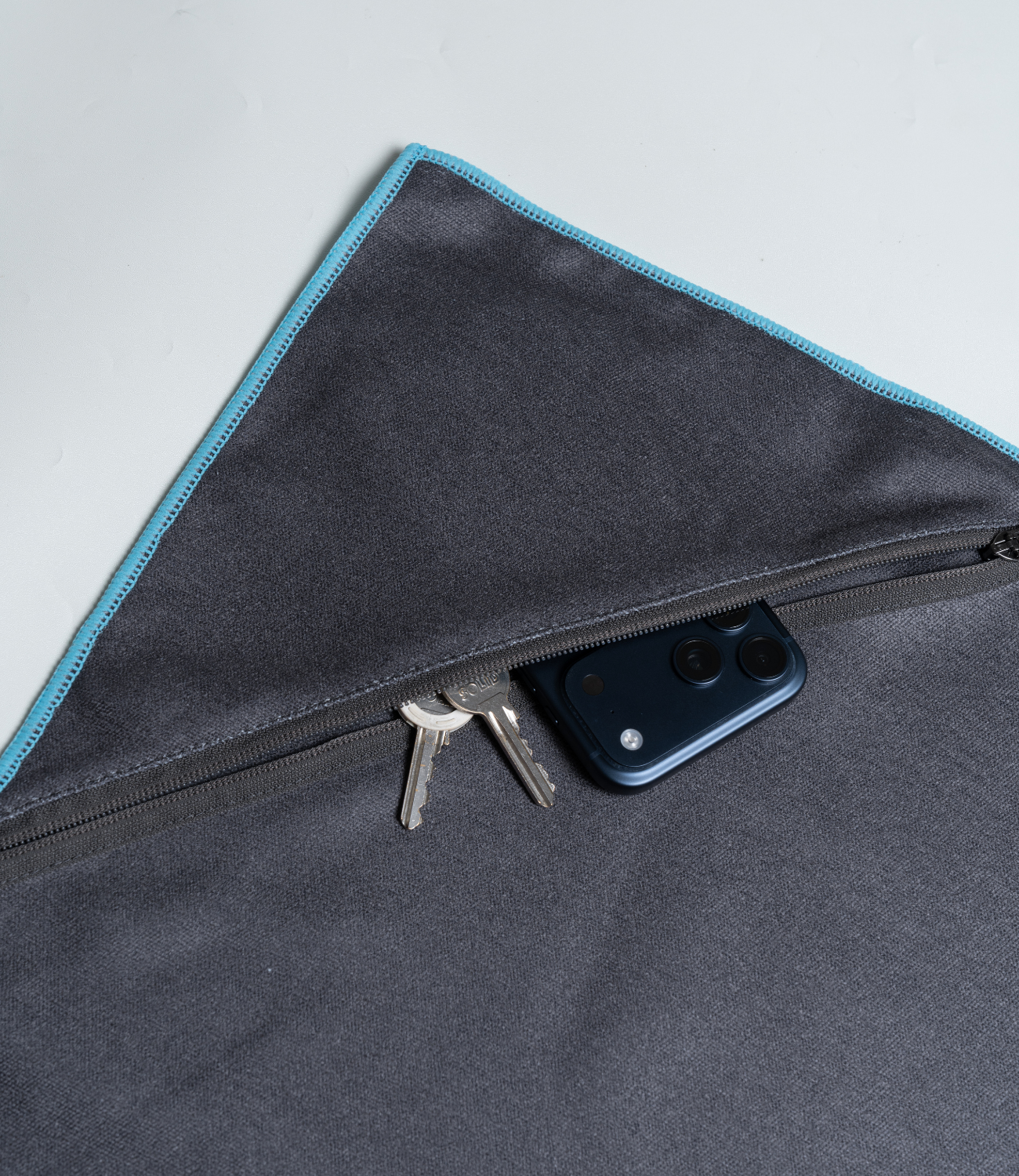 Stranddecke XXL - leicht, kompakt & sandabweisend