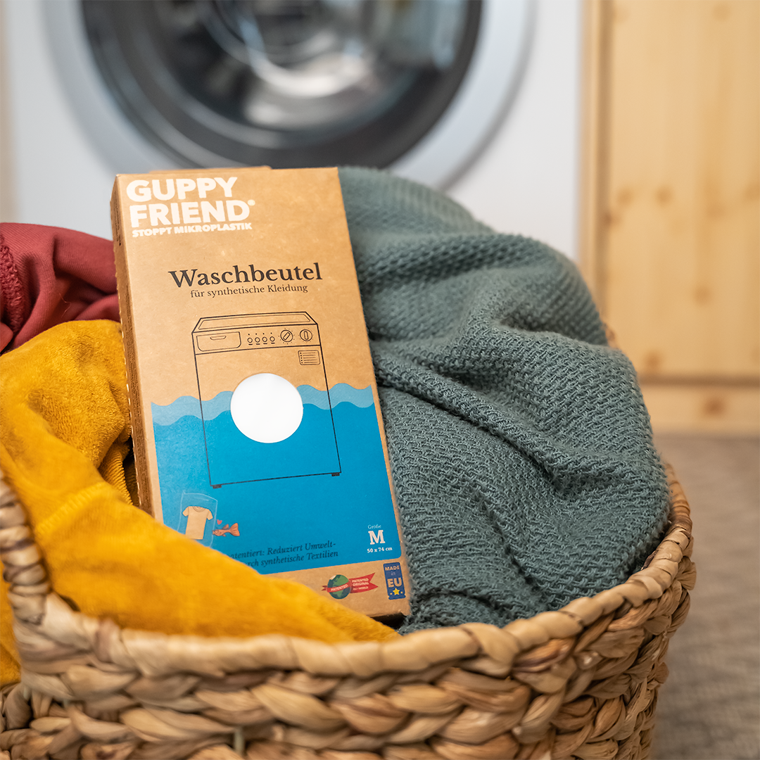 Guppyfriend Waschbeutel - Wäschesack gegen Mikroplastik-Entstehung beim Waschen - WOODSANDWAVES