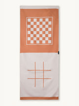 Play Me - Quick-drying travel and beach towel with secret pocket