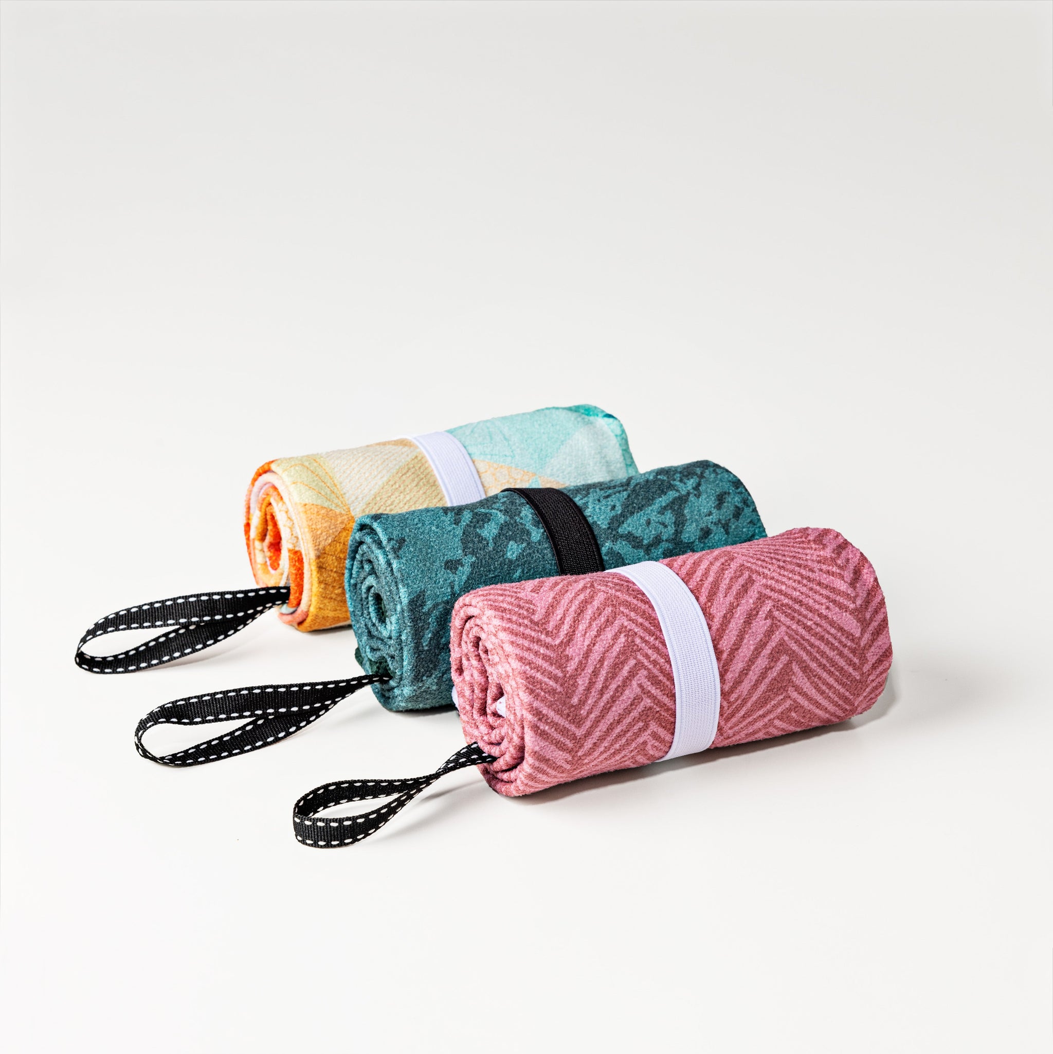 Sunset Waves - Ultra-leichtes Outdoor-und Wanderhandtuch  - 80cm x 40cm - WOODSANDWAVES